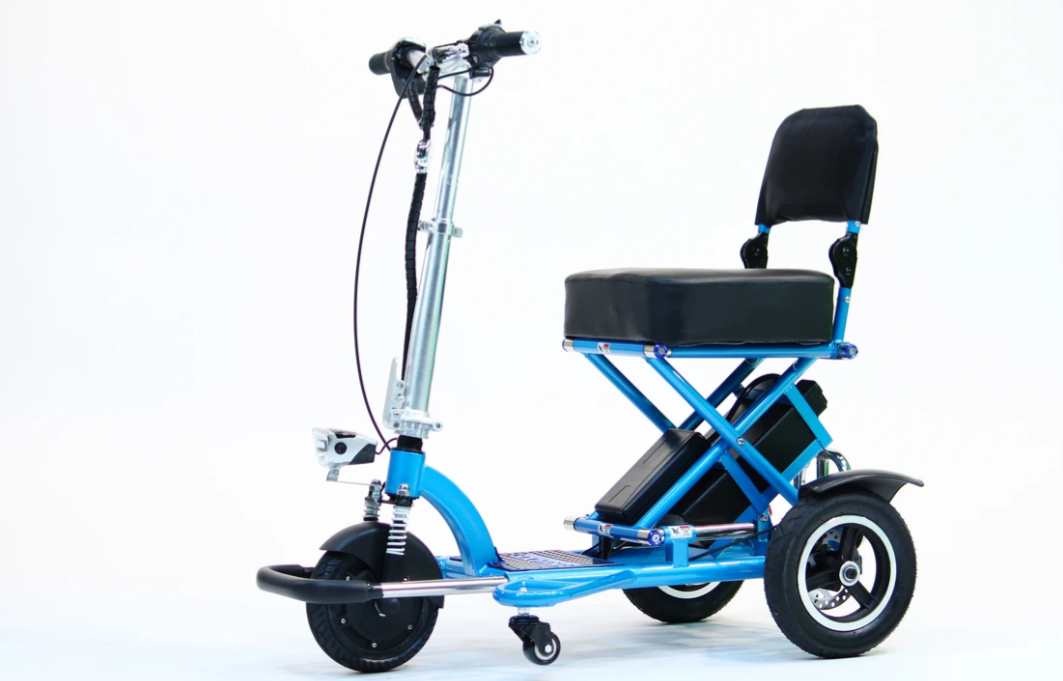 TRIAXE T3045-B 3-Wheel SPORT MOBILITY SCOOTER - Blue